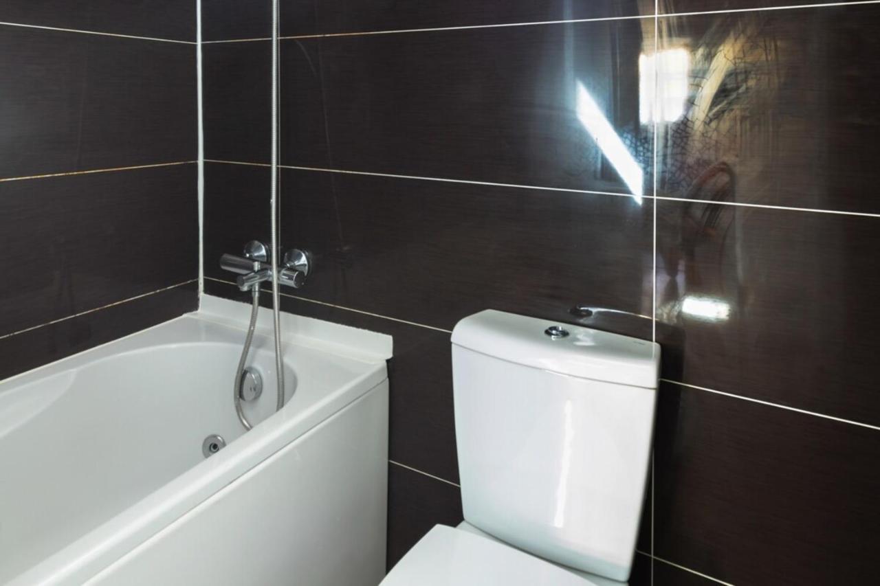 Stunning 2 Bedroom Apartment Near Belem Lisbon Bagian luar foto
