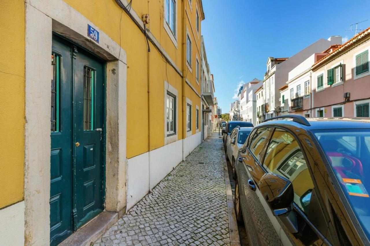 Stunning 2 Bedroom Apartment Near Belem Lisbon Bagian luar foto