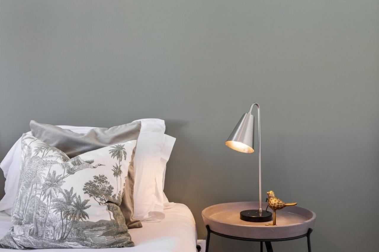 Stunning 2 Bedroom Apartment Near Belem Lisbon Bagian luar foto